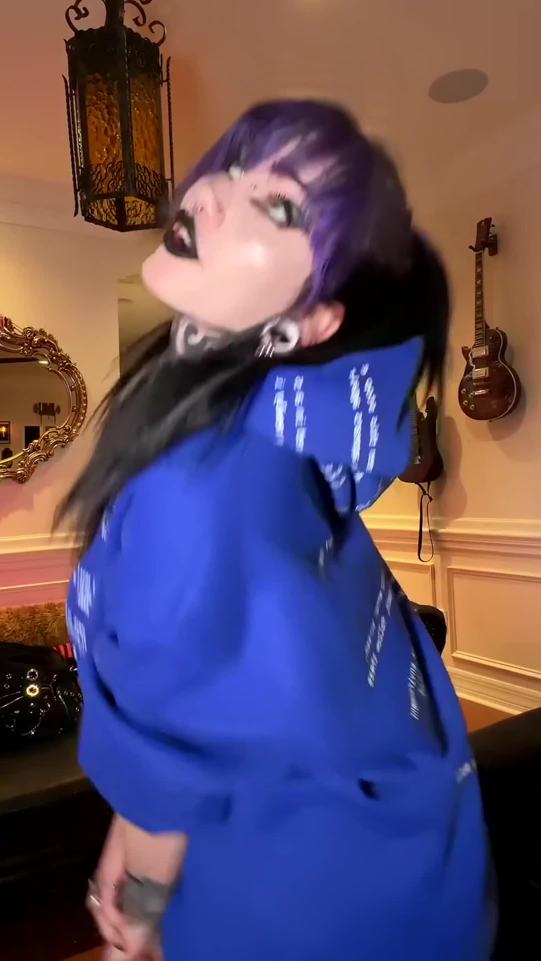 @breeholley0