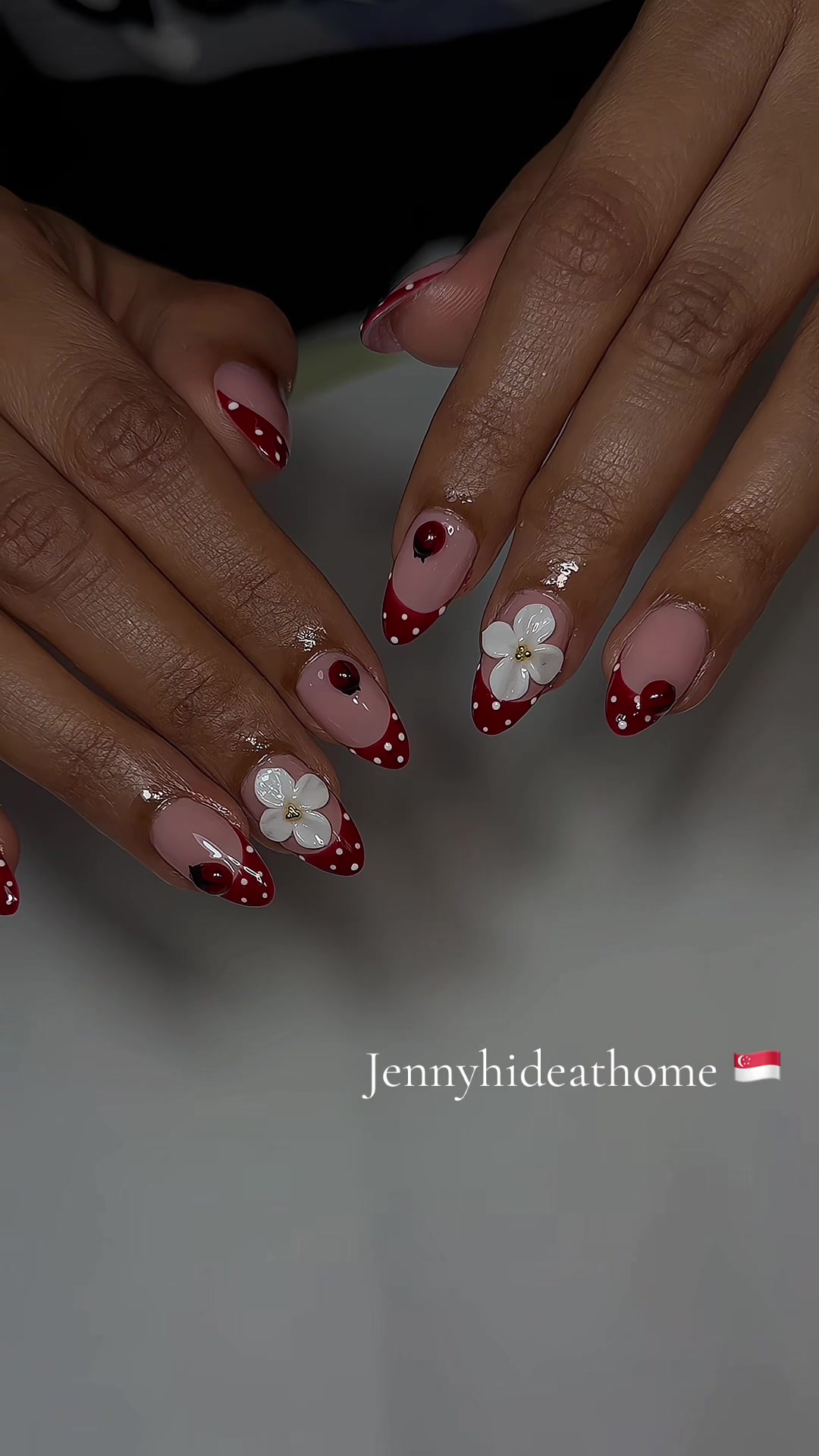 @JENNY| Hide At Home ๐ธ๐ฌ