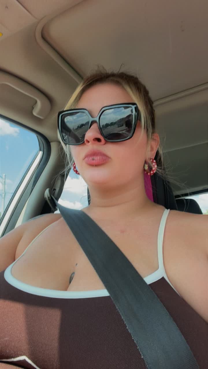 @Bigmamma💋