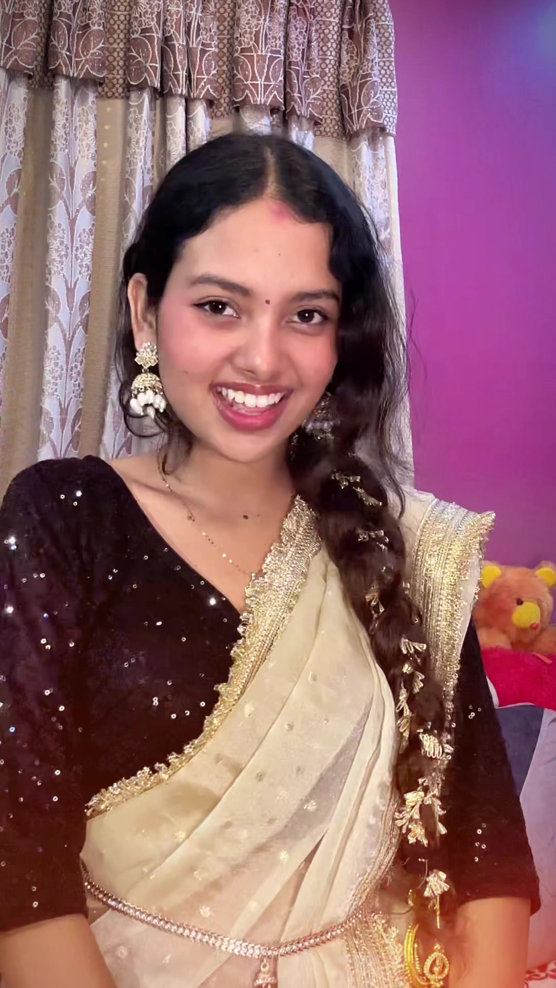 @Prashamsa ydv🧿💜