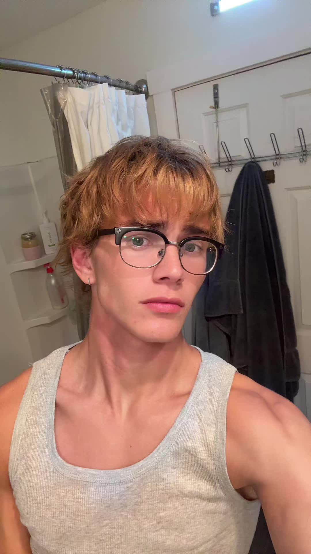 @henryxphillips