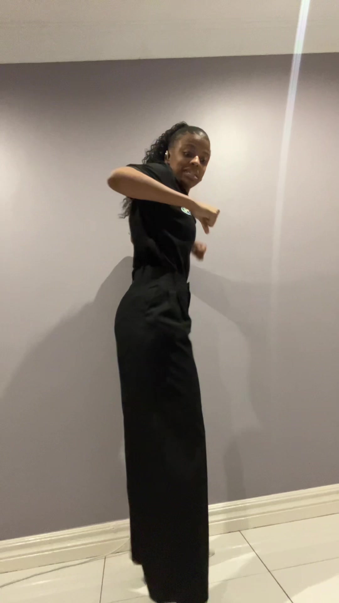@Uyanda