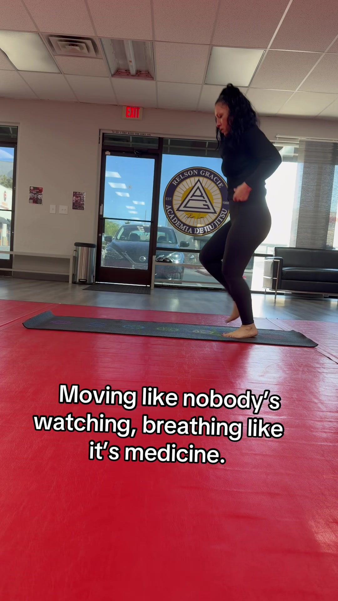 @MonicaBoo | movement