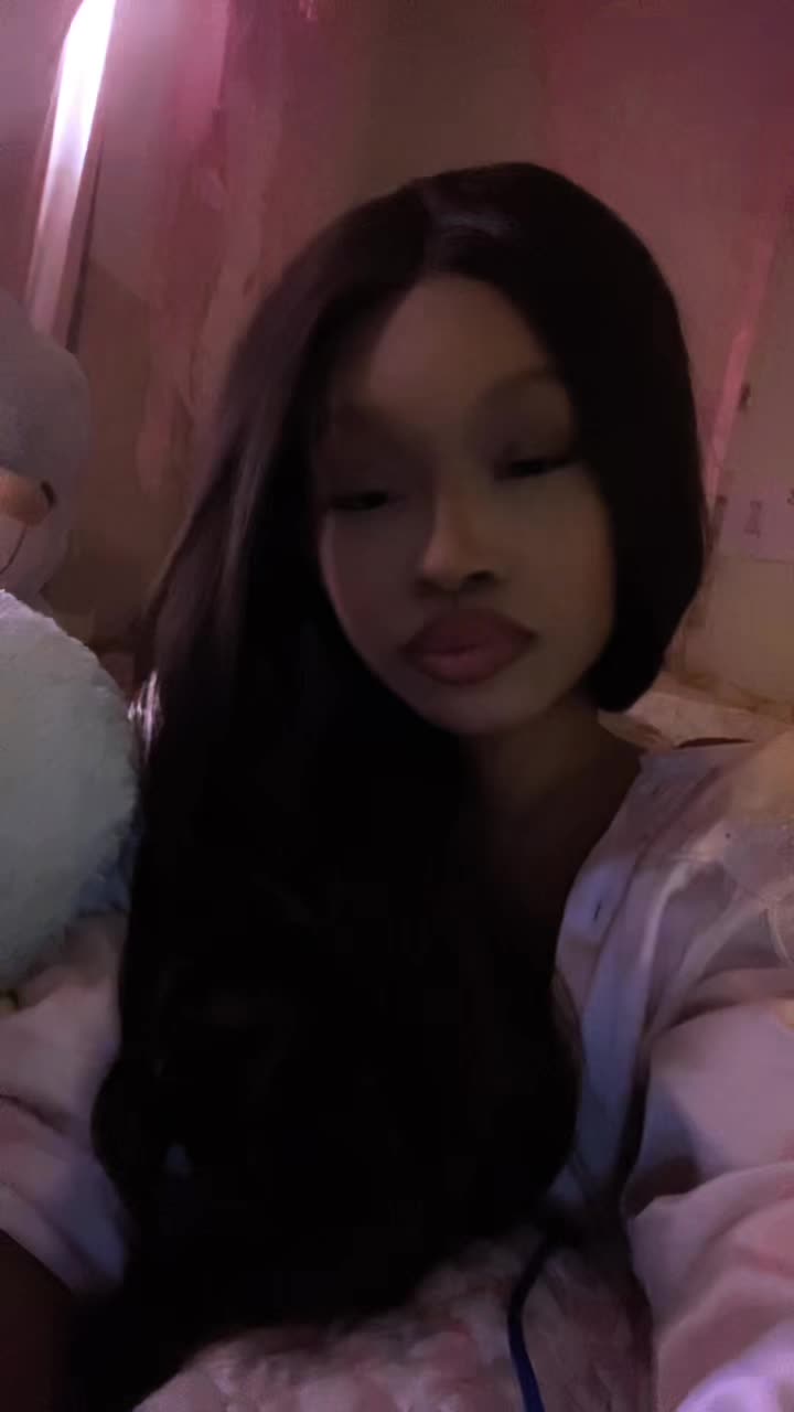 @Marʚ&iuml;ɞ