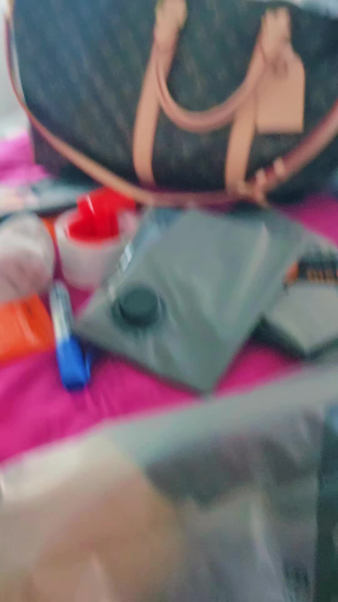 @Luna Nolasco