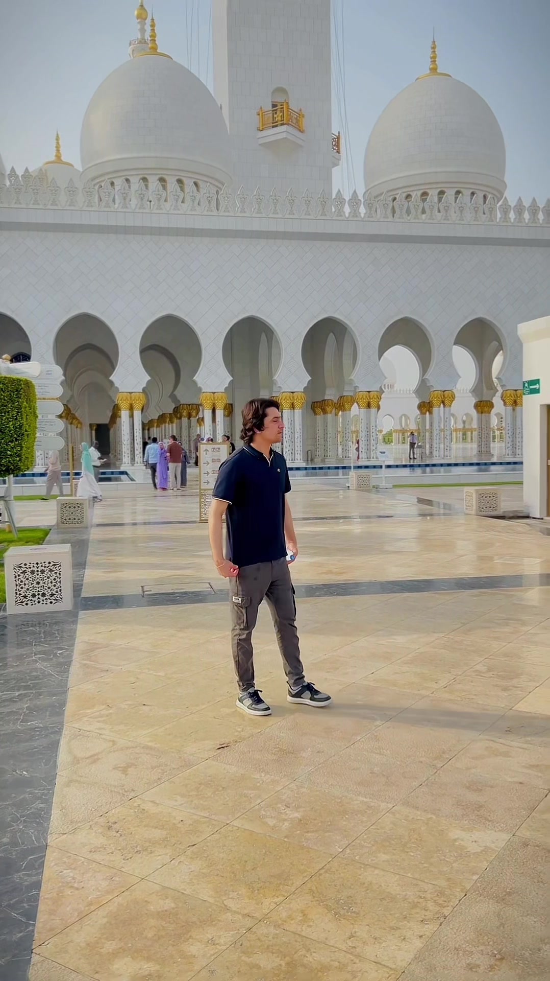 @S E N A T O R ᥫ᭡💸🇦🇪