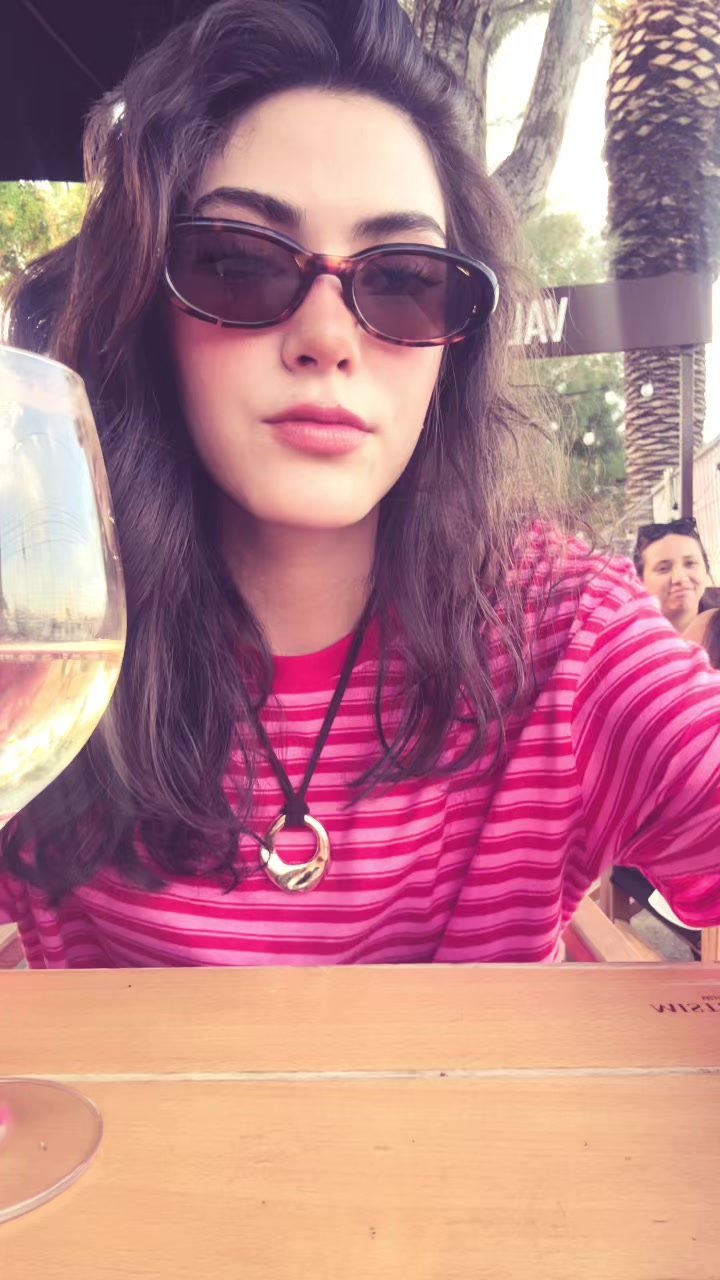 @Sophia
