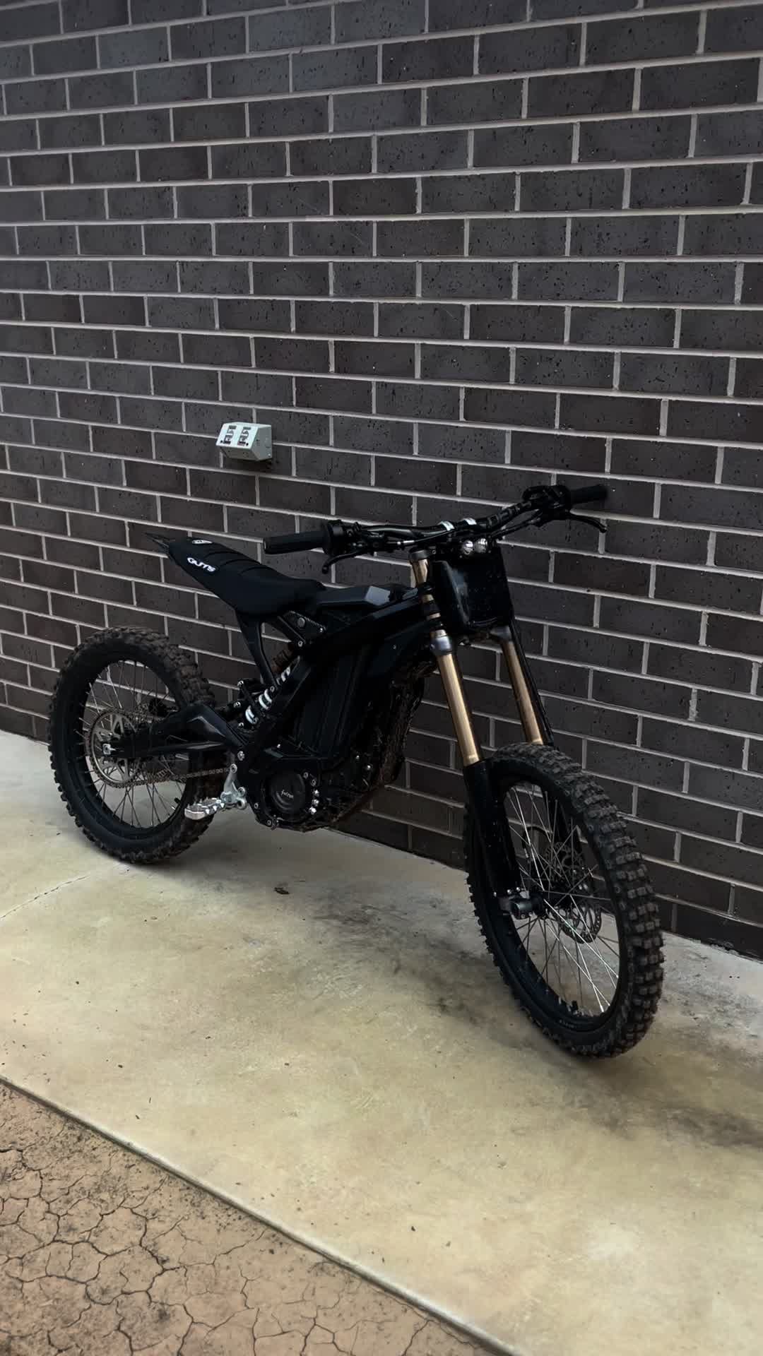 @Shiddy2fiddy