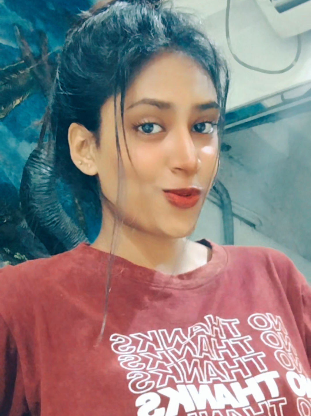 @Kavi Girl (කවී)💋