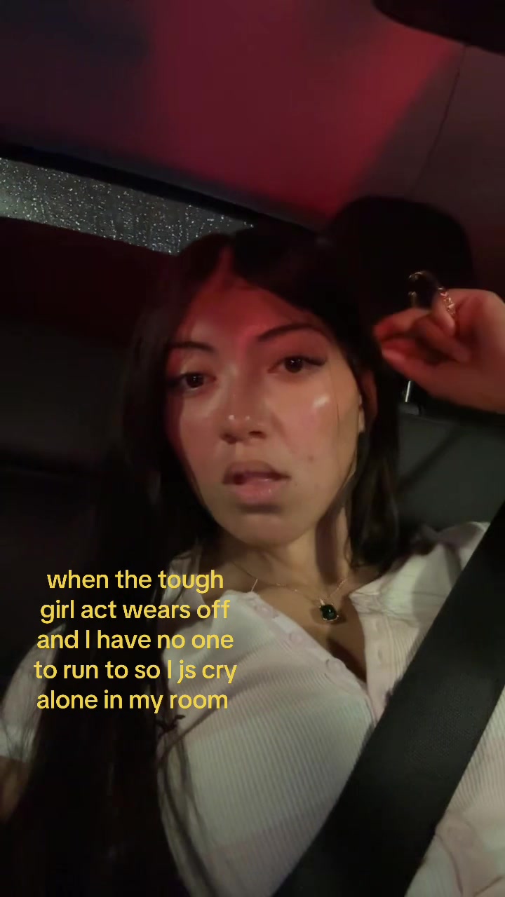 @bella