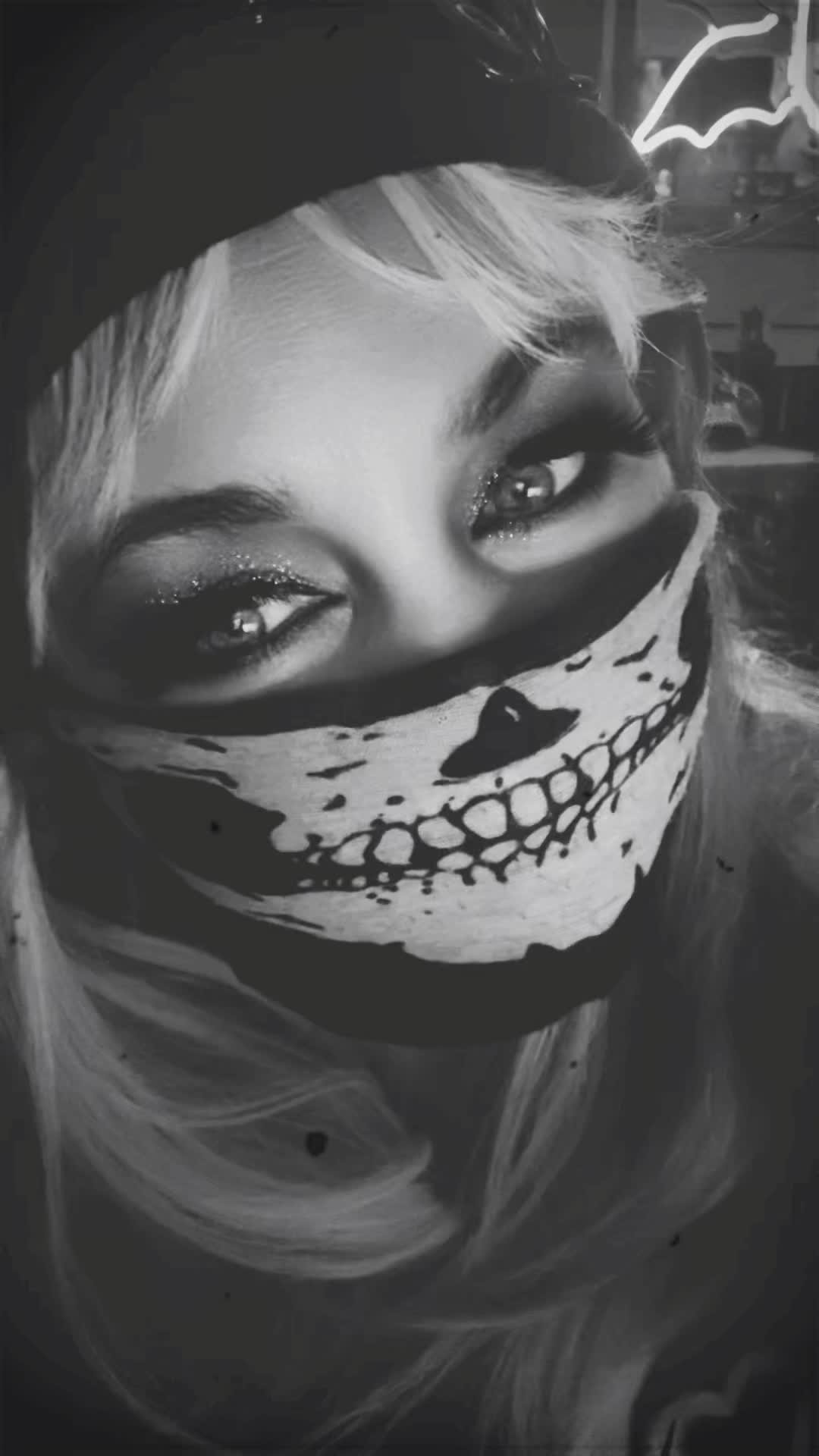 @WigglzLikeJello