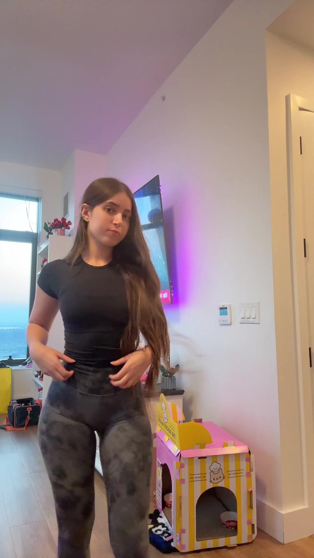 @emb8800