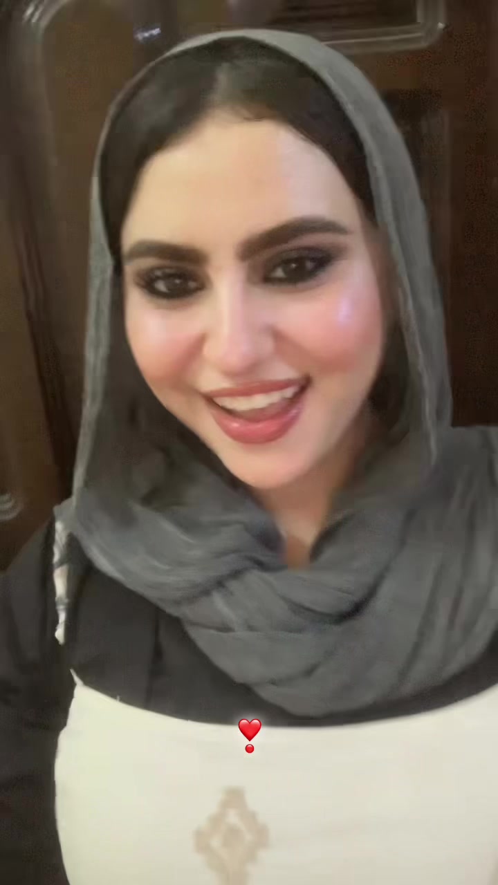 @Hala 🦋