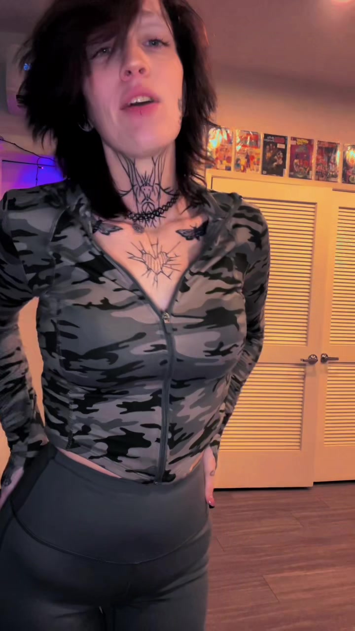 @GoThGoObeR