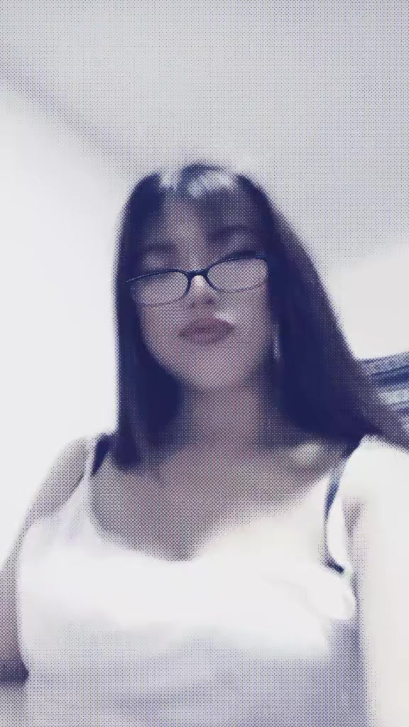 @chynisS