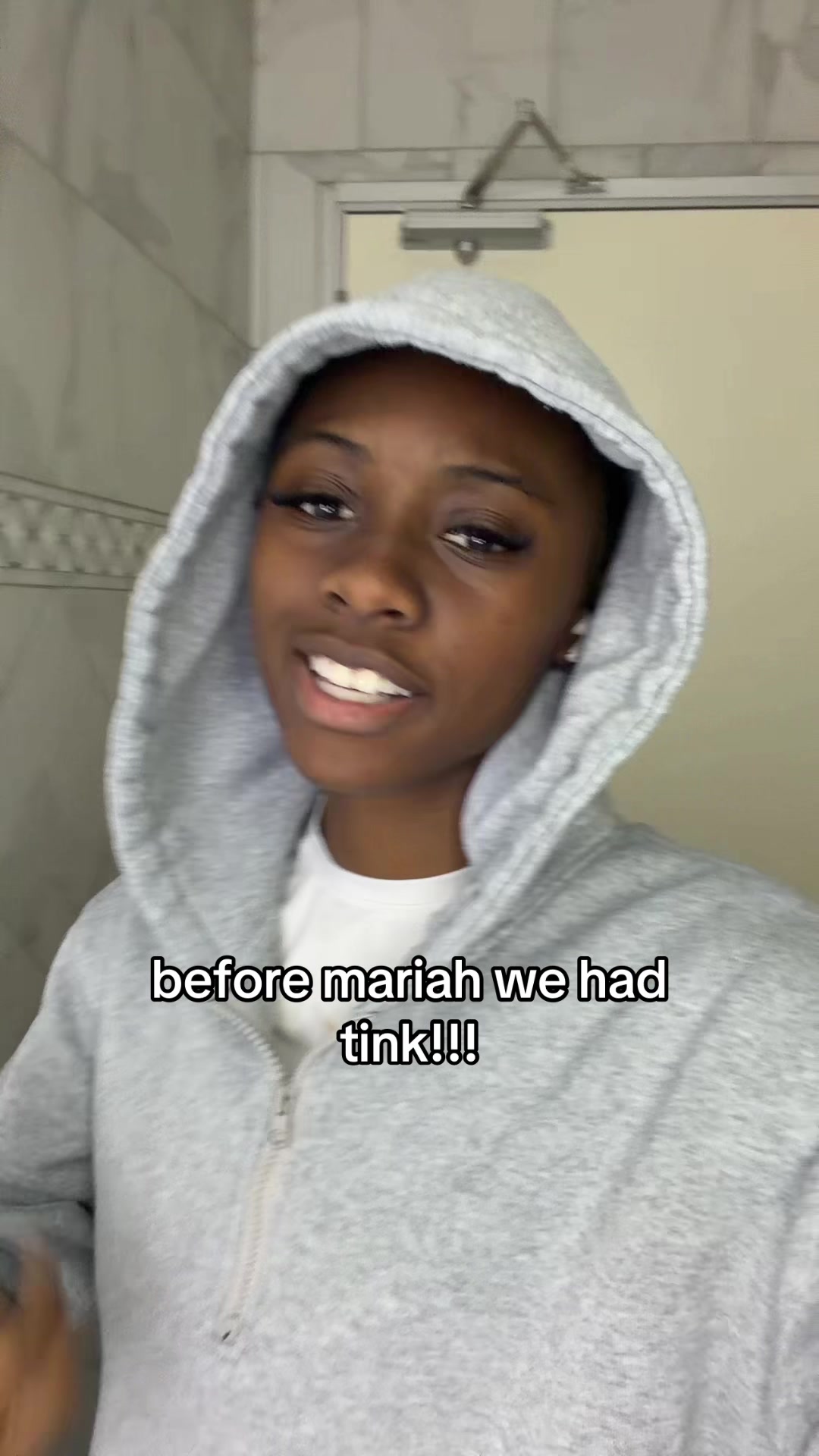 @🧍🏾♀️