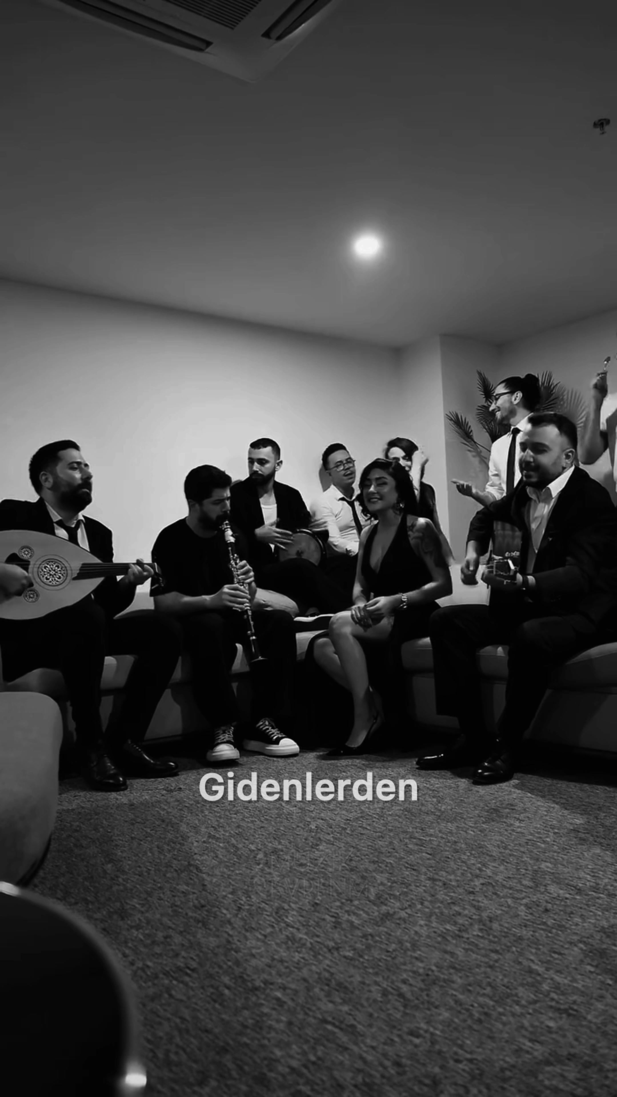 @M&uuml;zik Evrenim