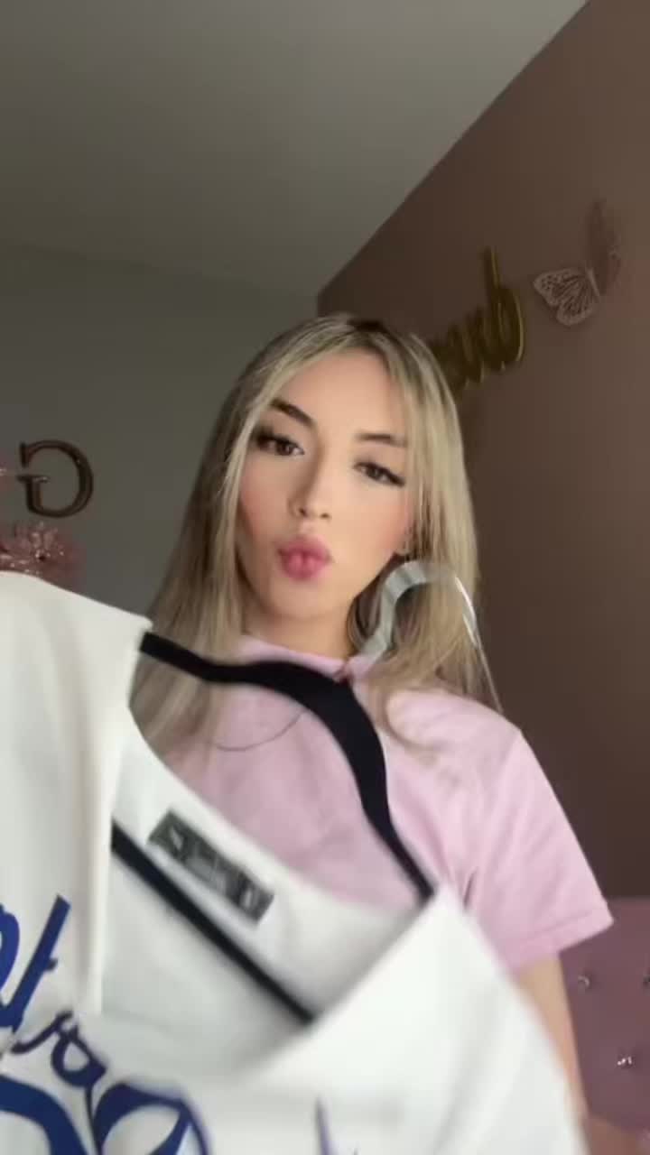 @Gloriaaa👸🏼🍓