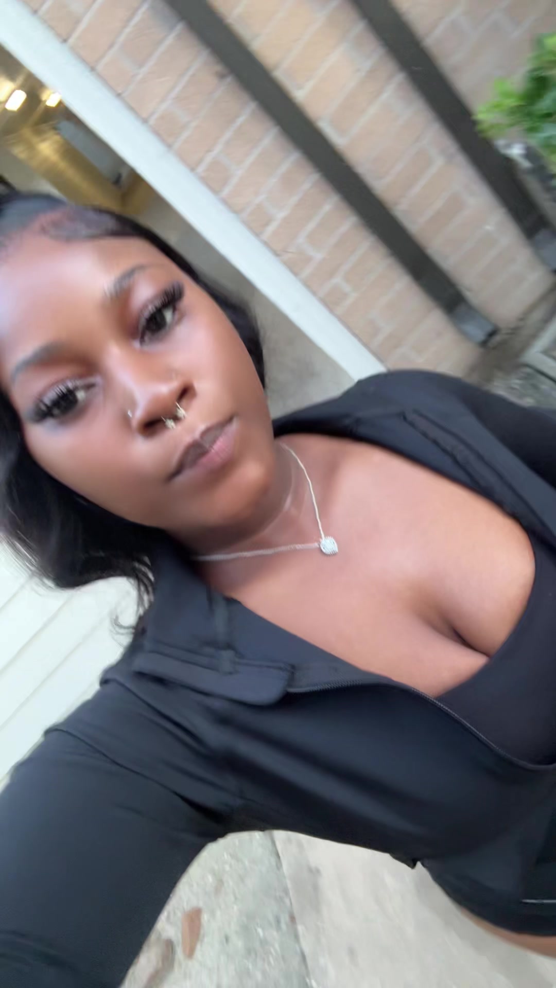@C’nya🖤.