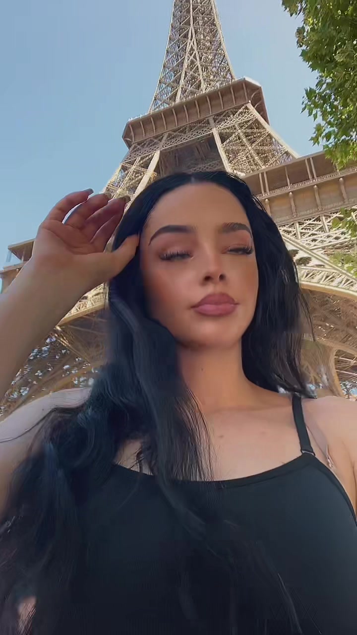 @Riri🍒