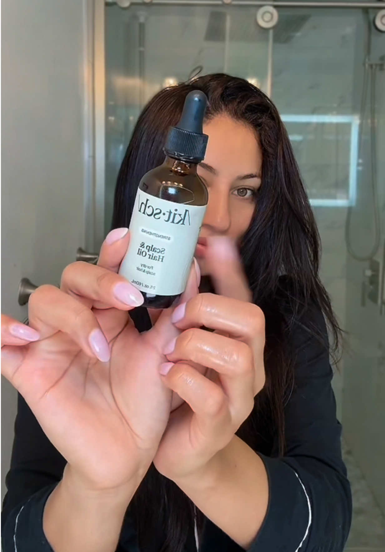 @Cristy | Beauty & Skincare
