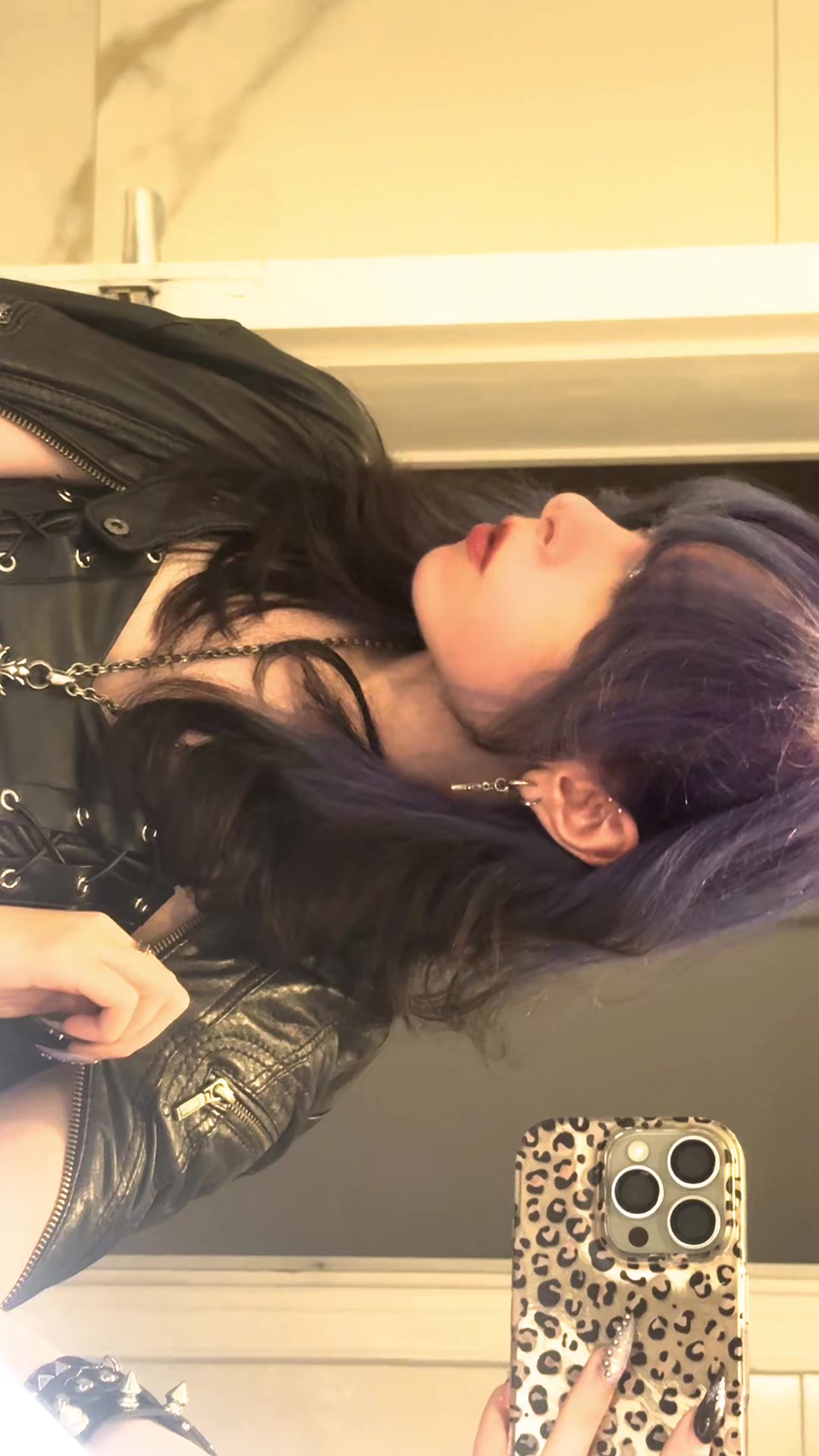 @mik