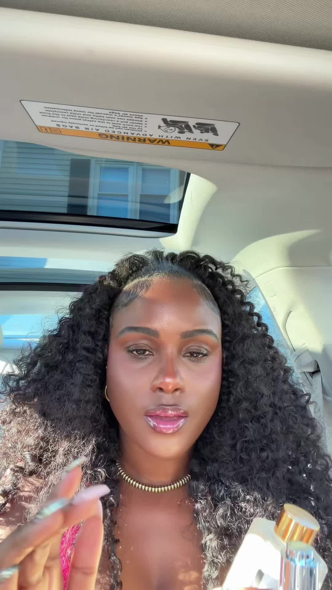 @Yanique