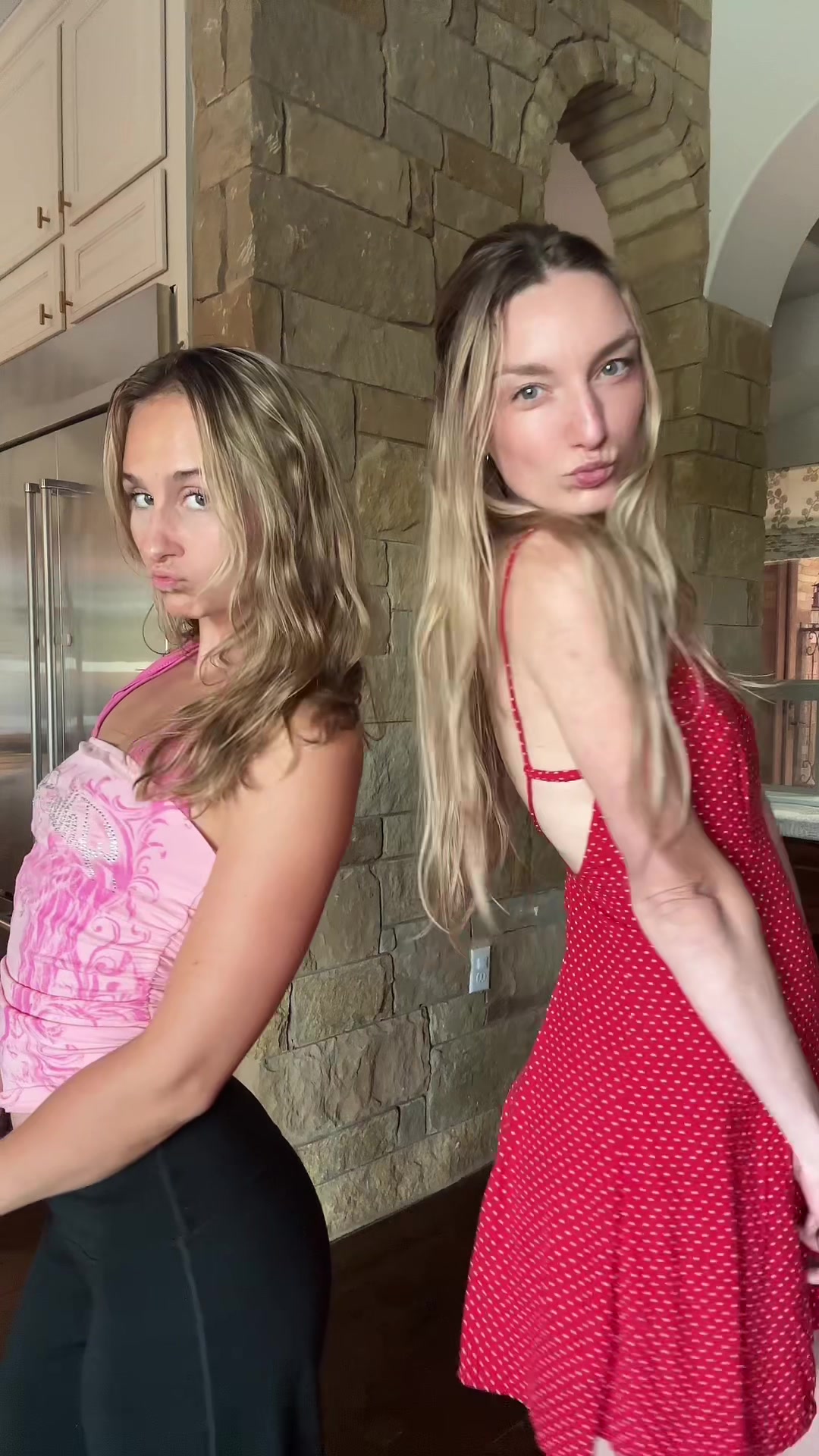 @Sarah 𓆩♱𓆪