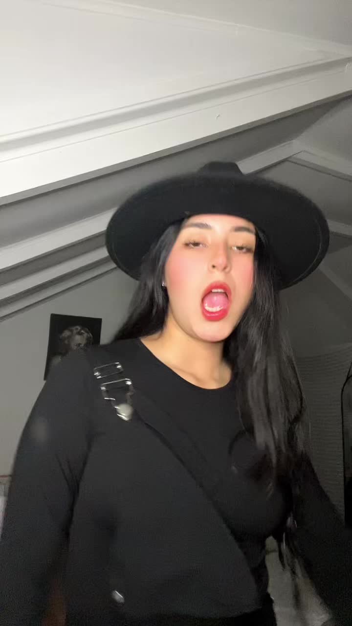 @niniveavila