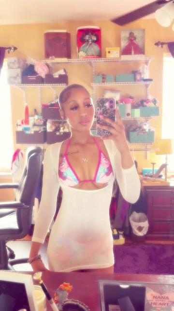 @NIA SIMONE