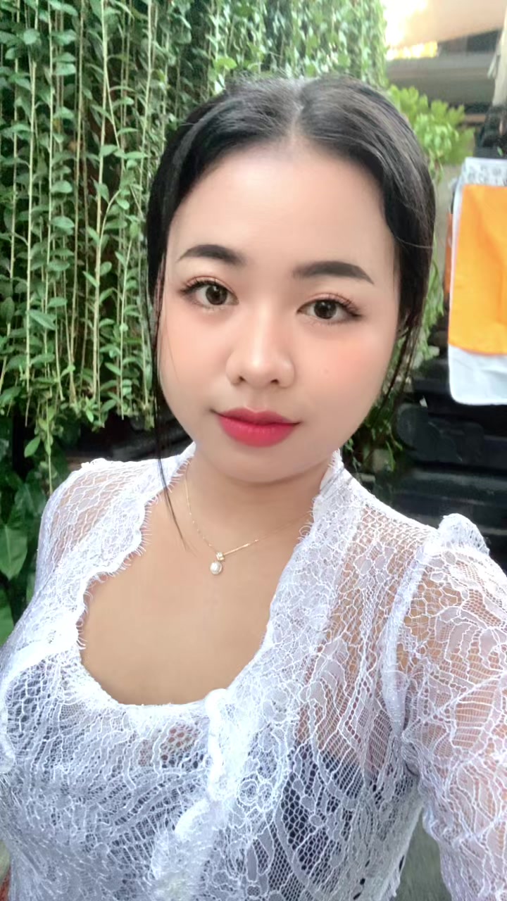 @Queen