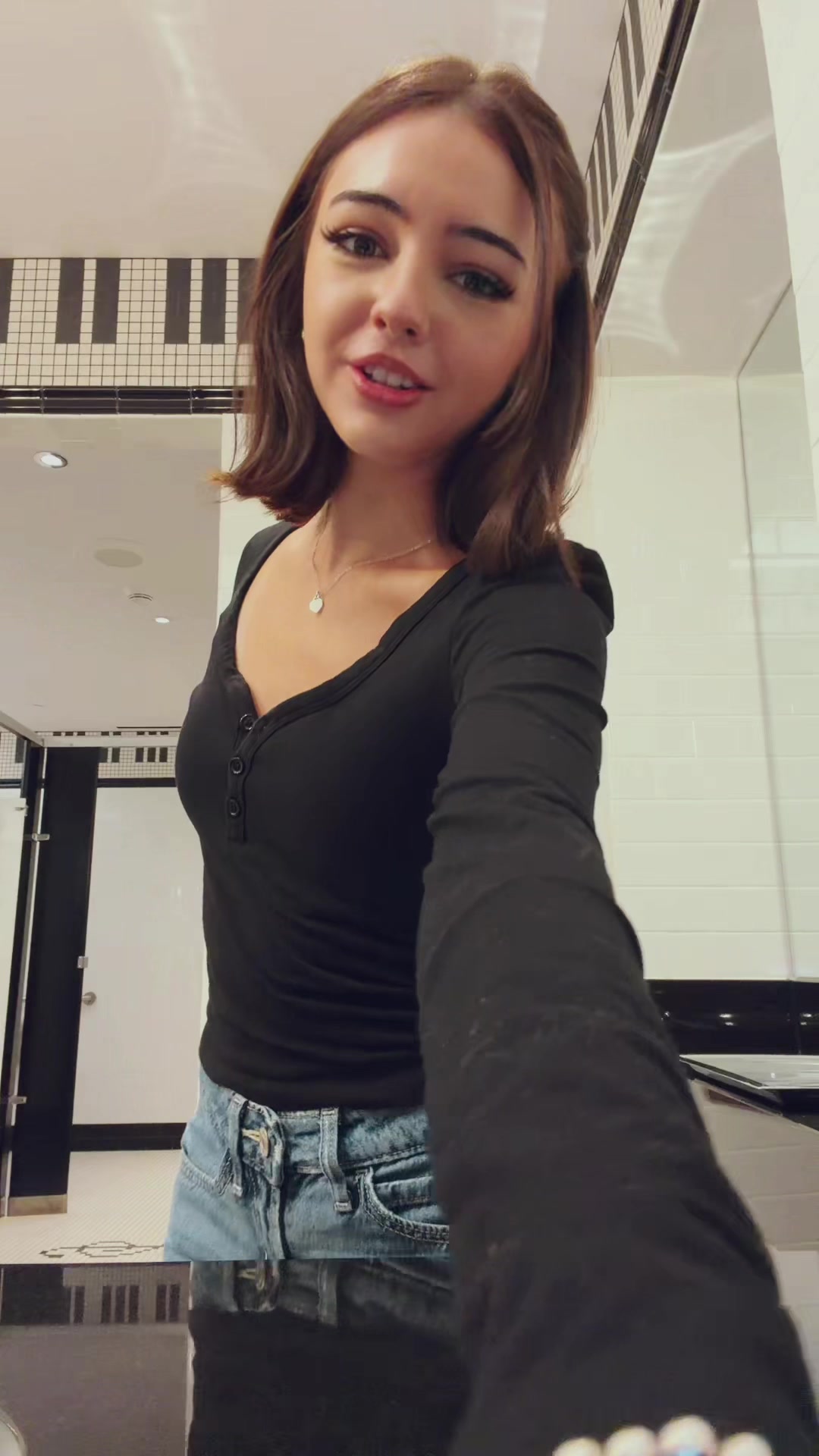 @kelly ᖭི༏ᖫྀ