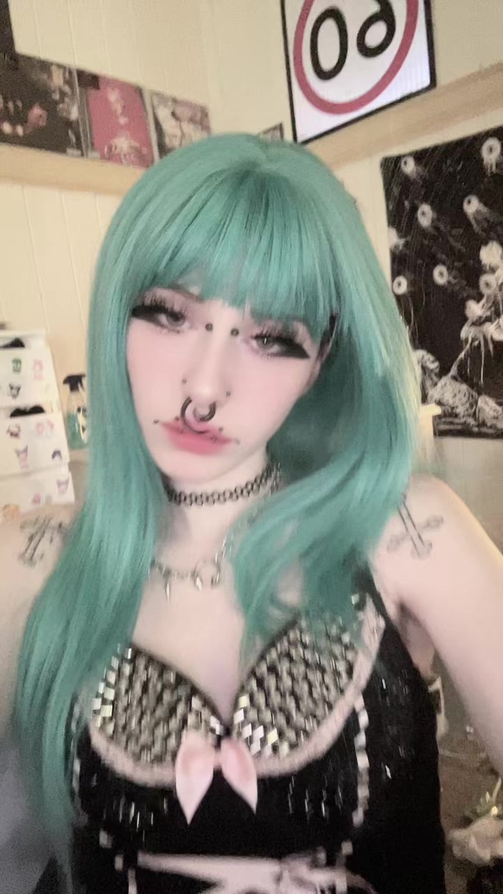 @deadgothlia