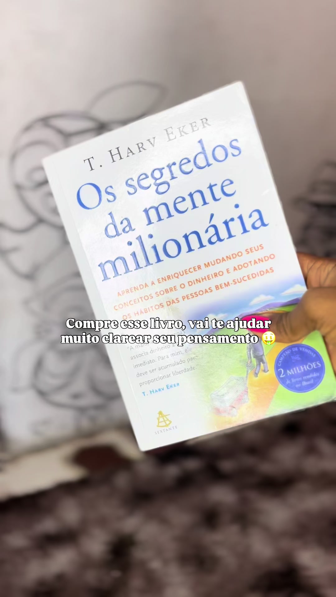 @laricoellho_