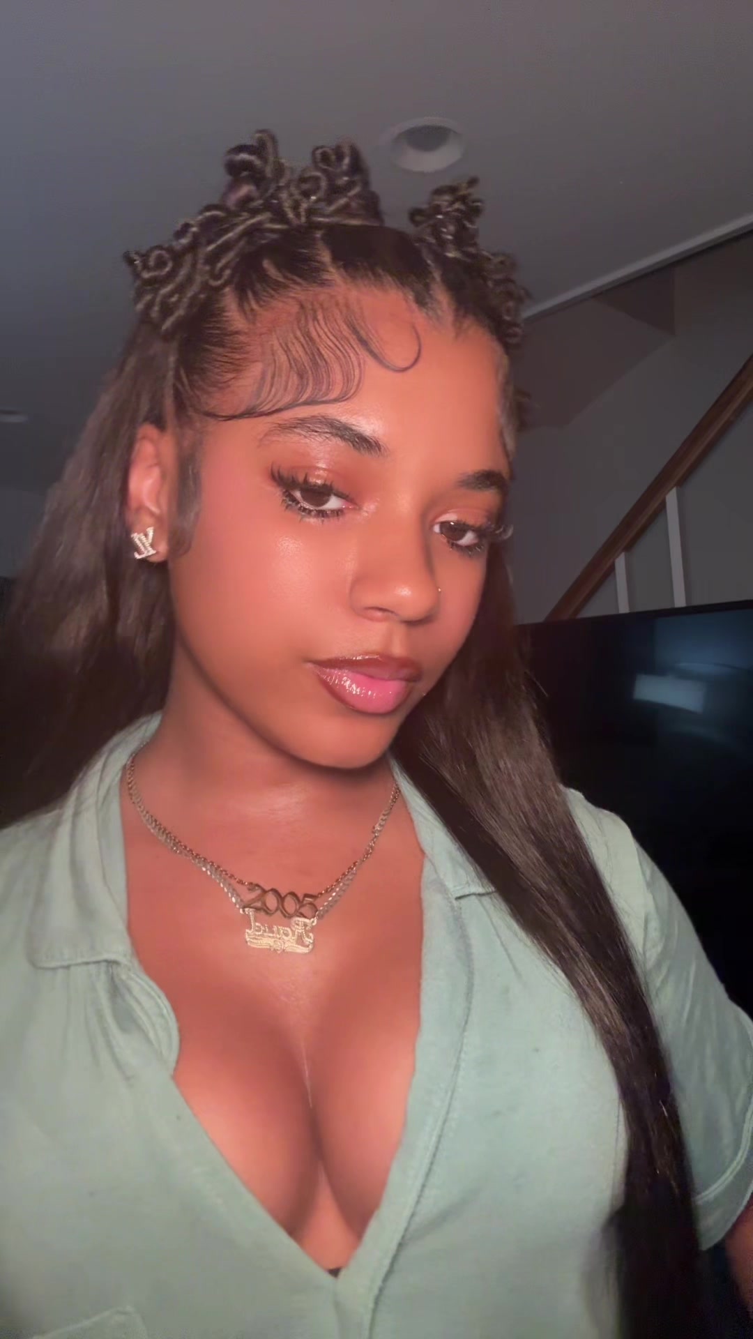 @latinaa<3