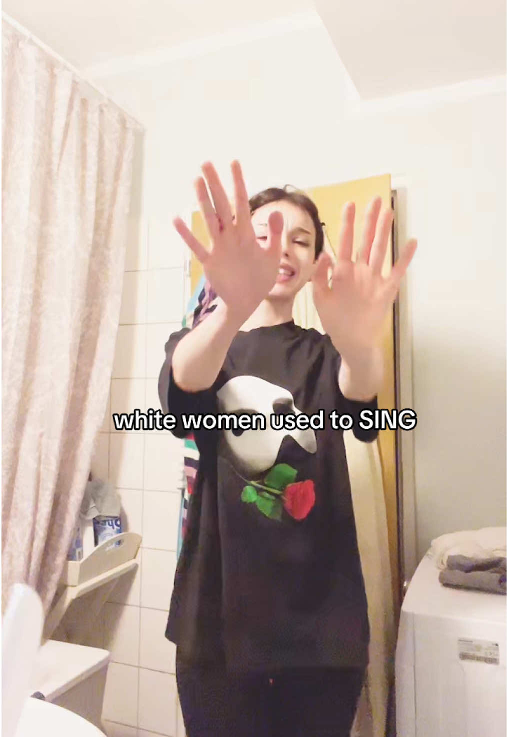 @emilia⋆.˚🪽⋆