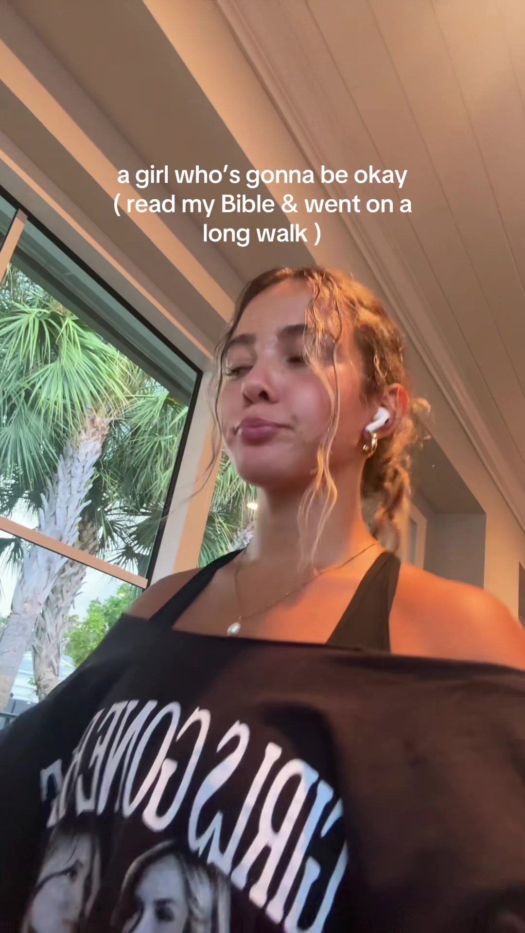 @caroliny