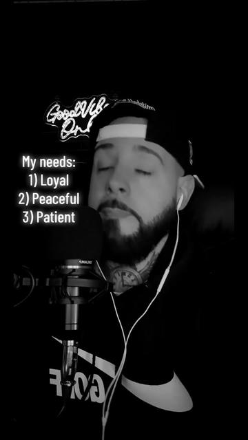 @Chriz__Vibez