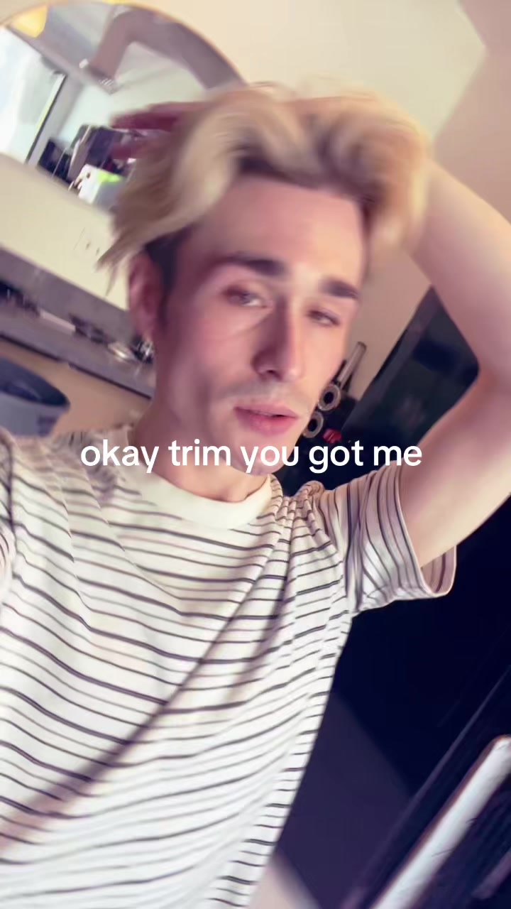 @KAM✨