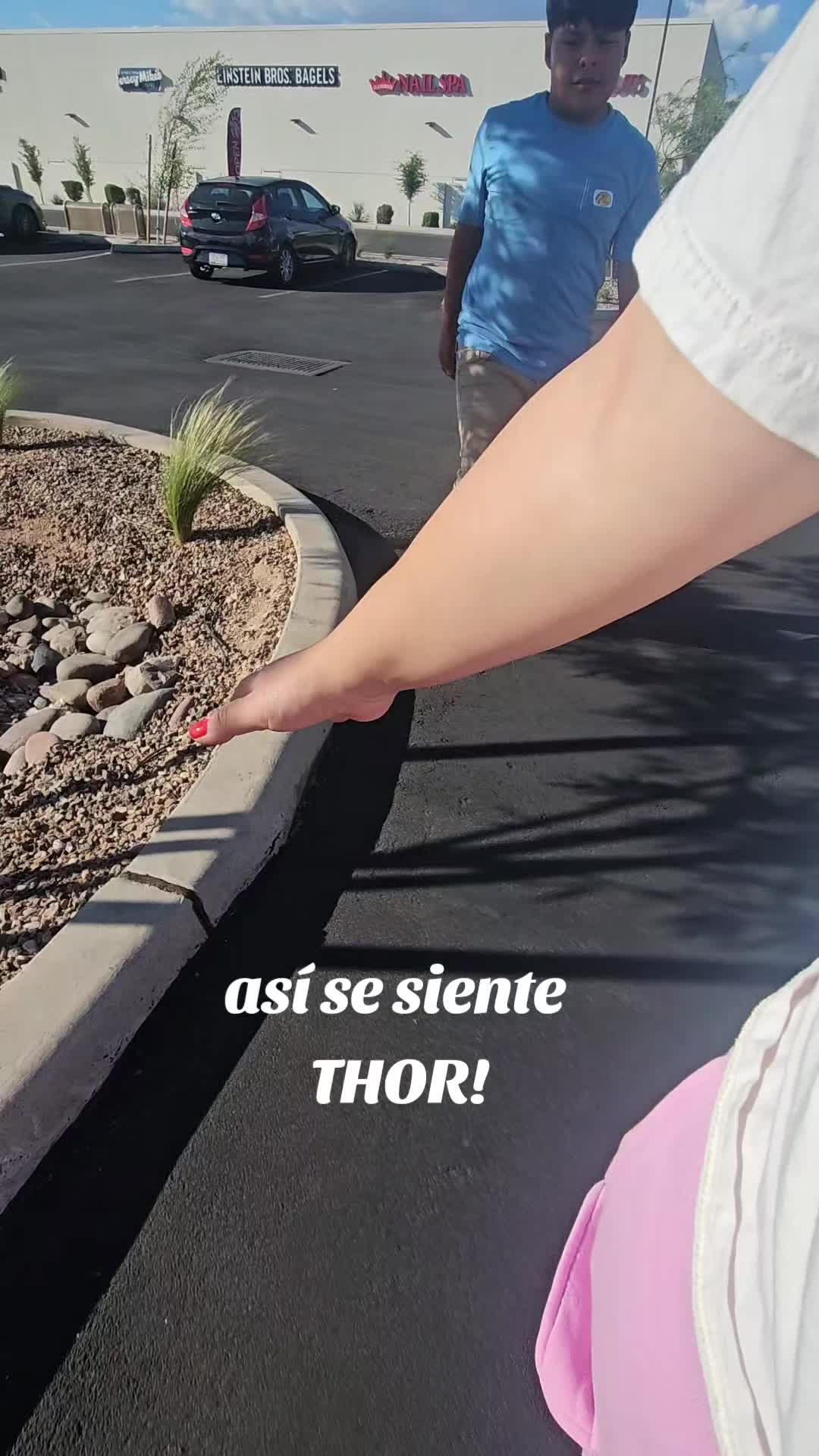 @Yo