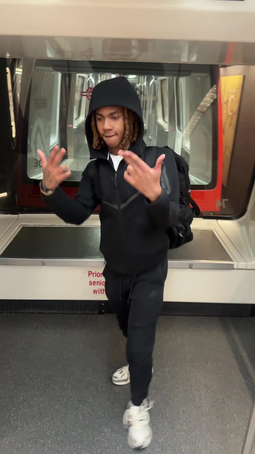 @Liltwin