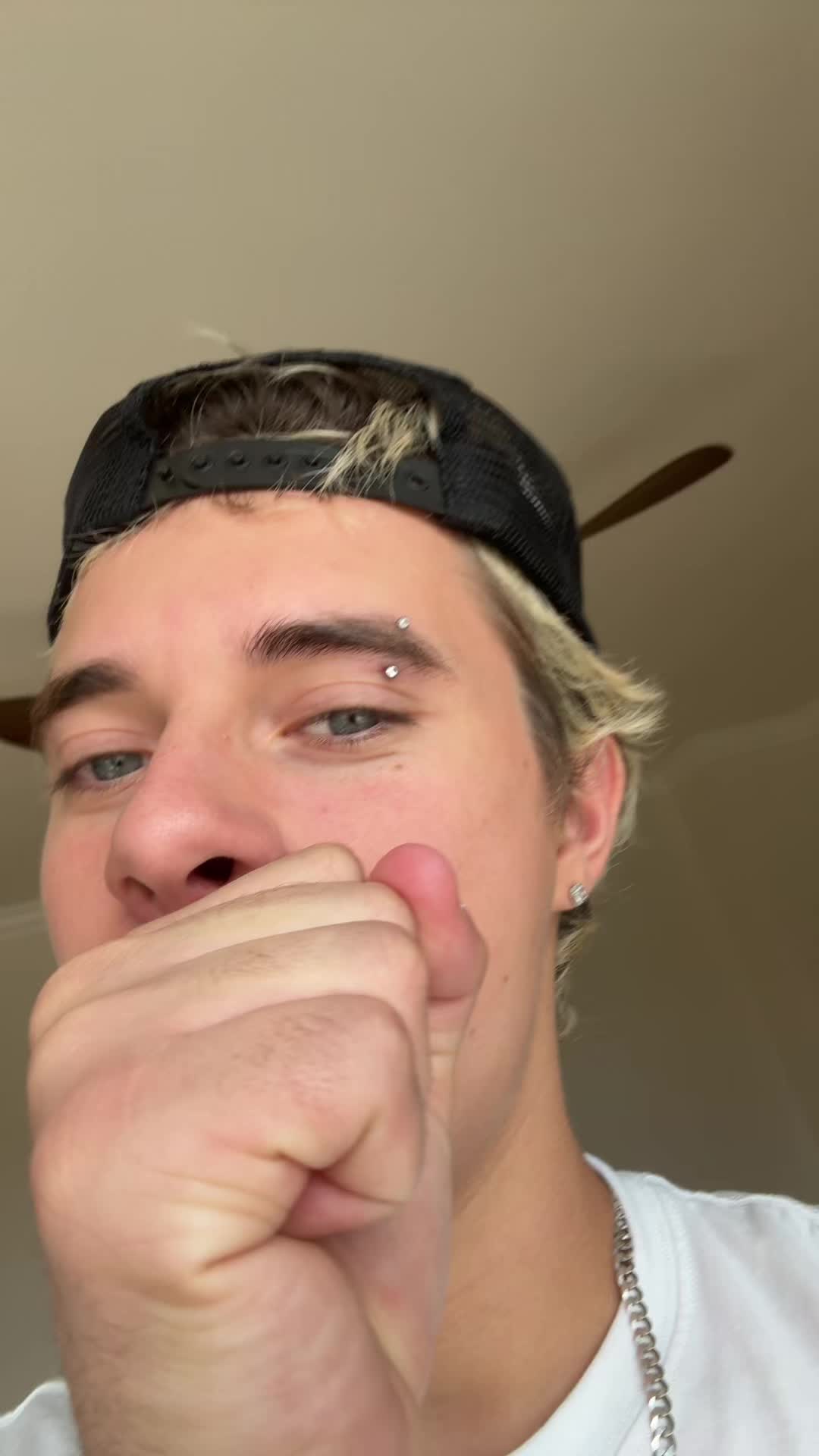 @Gavin Magnus