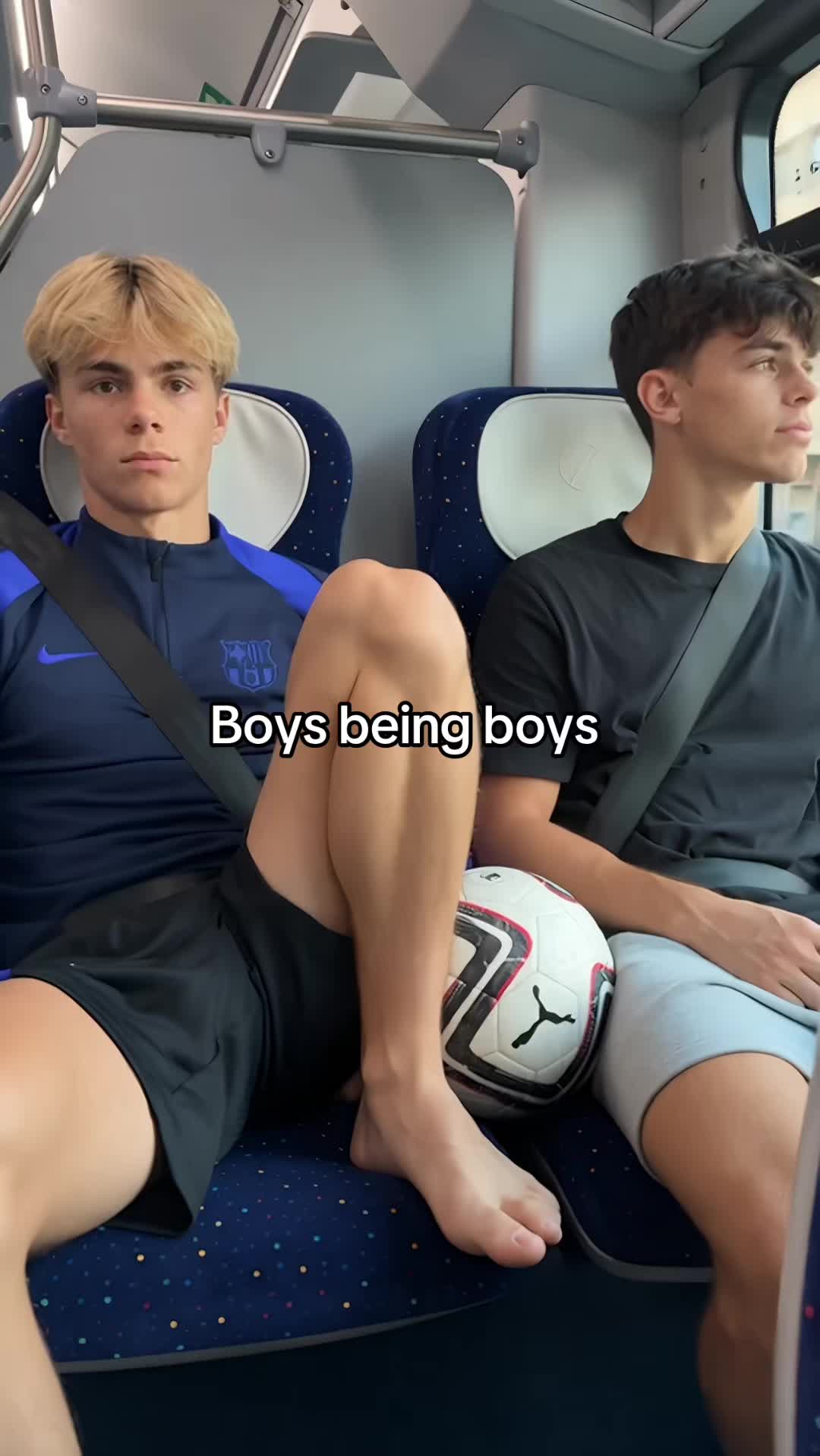 @Léo