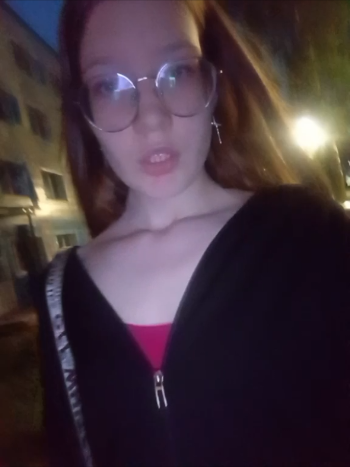@анютаа