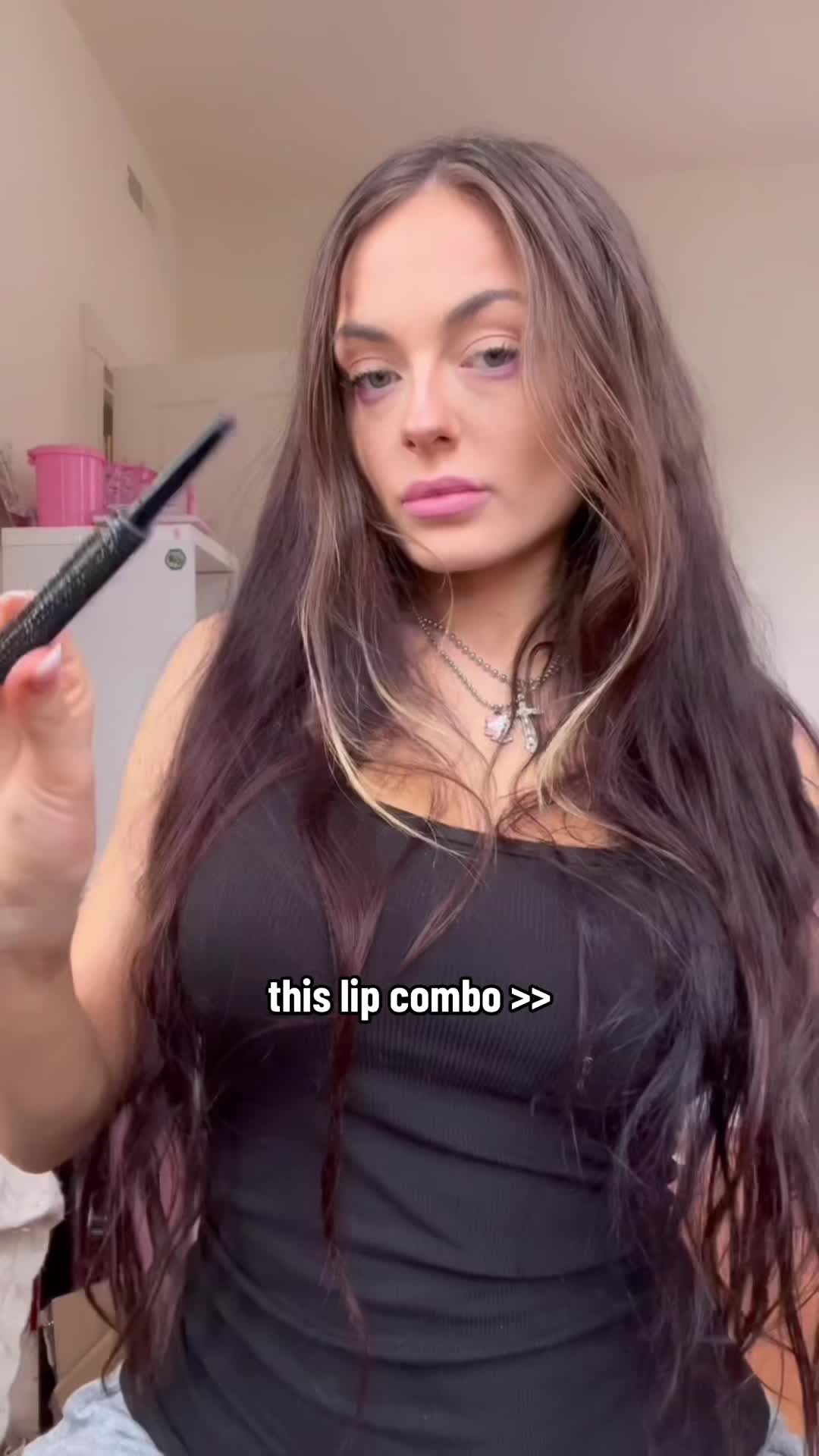 @LarsCosmetics