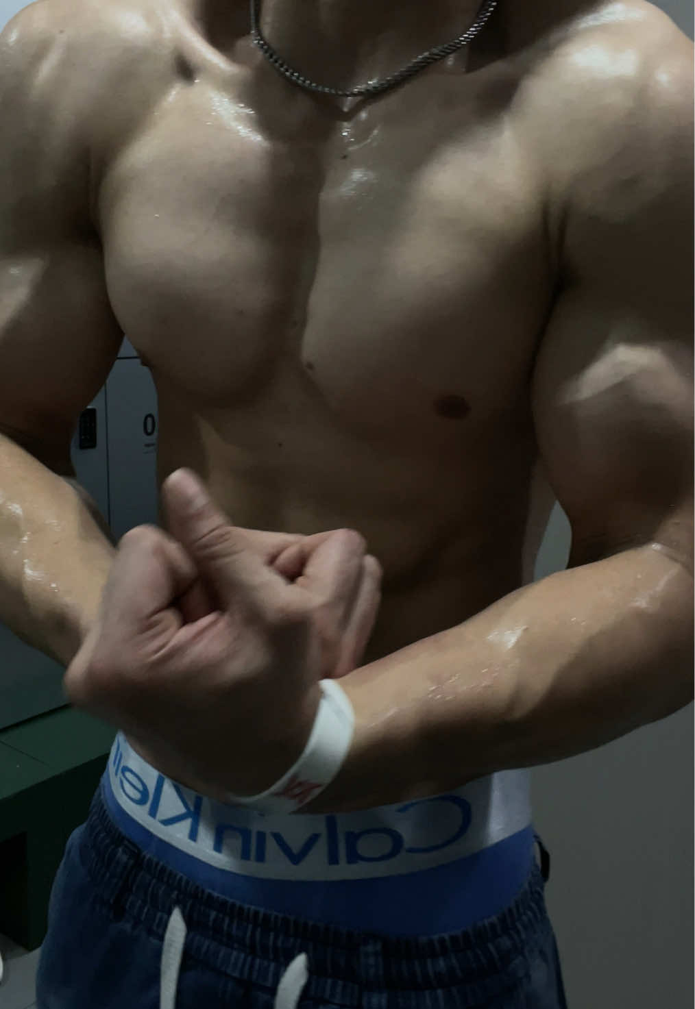 @Seantron08