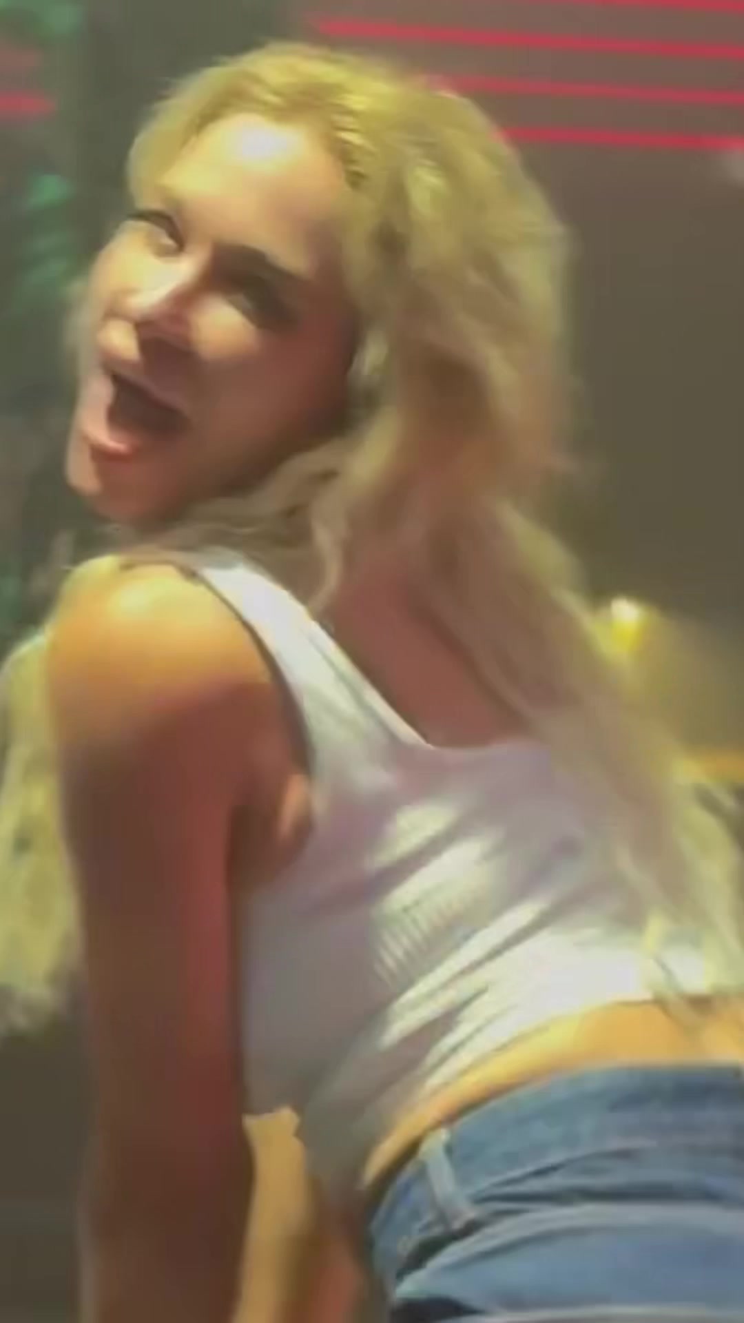 @milarubio