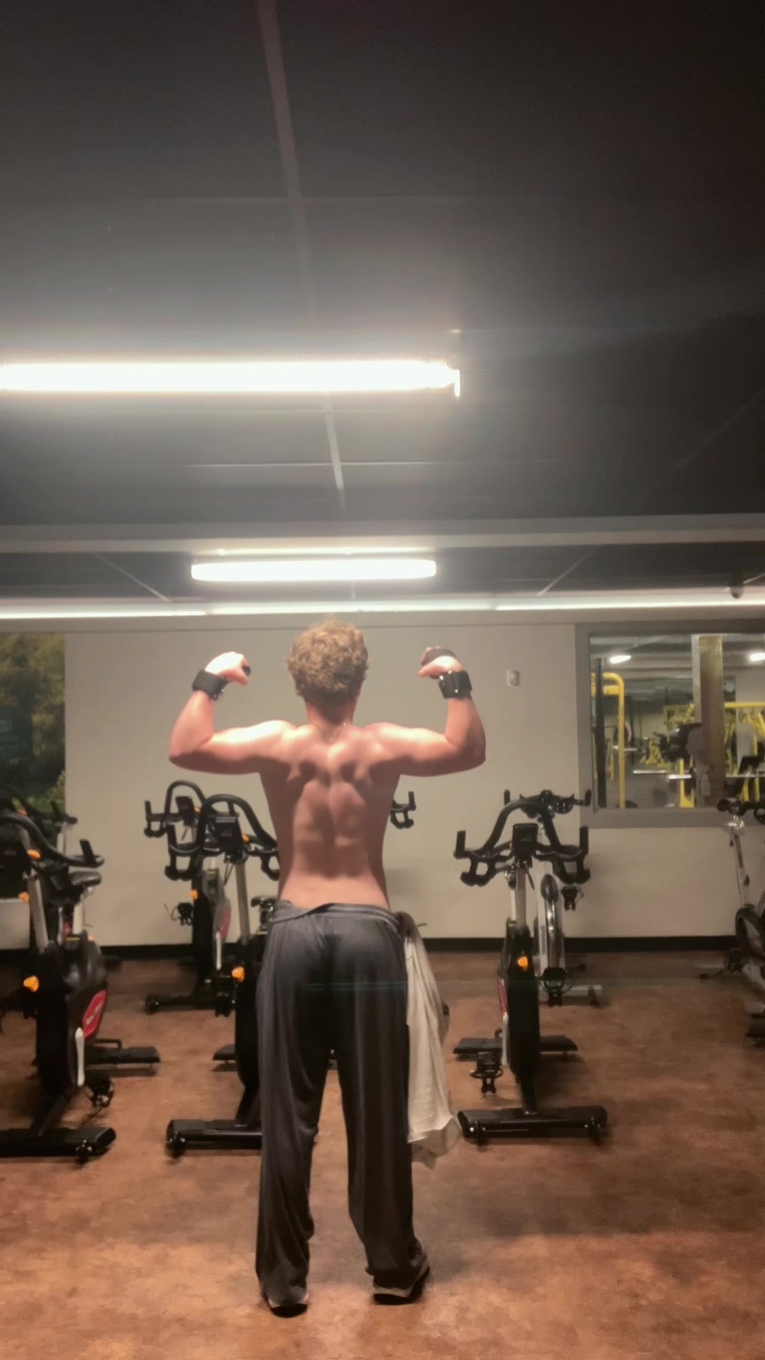 @Lynch lifts