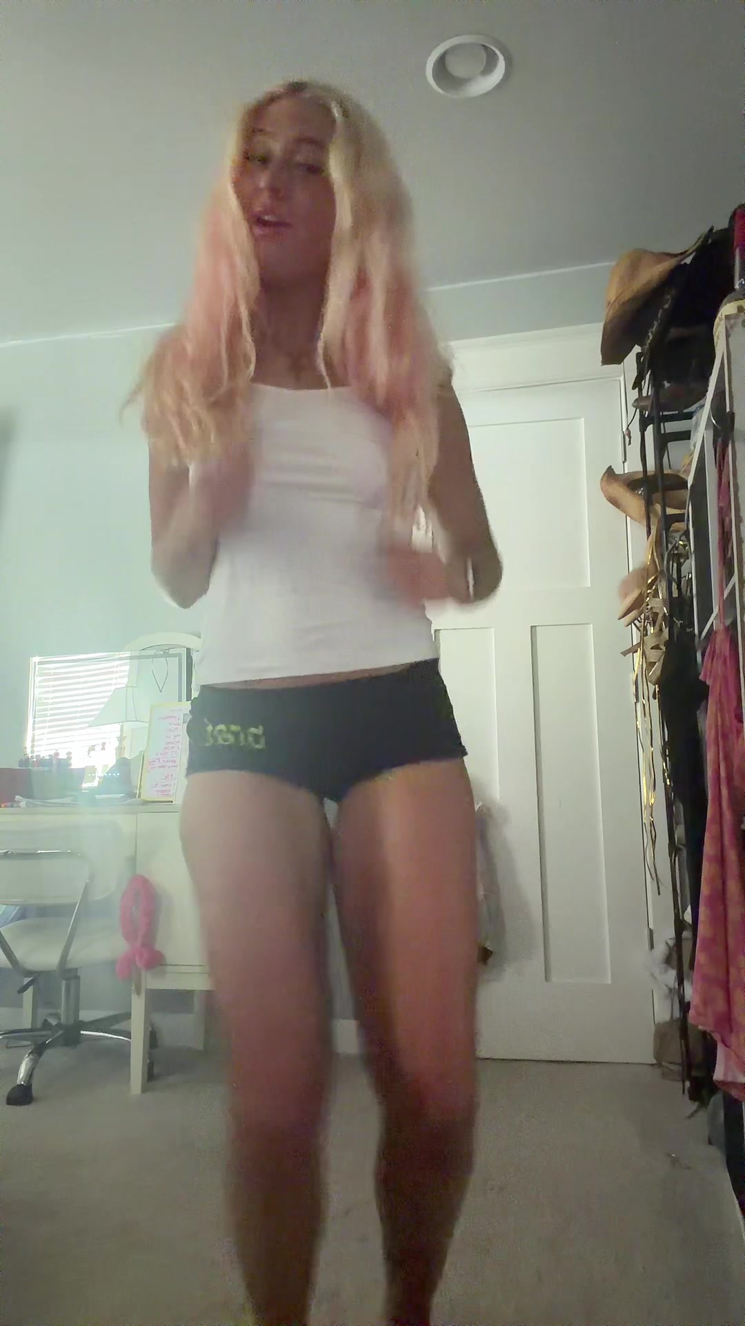 @Liv