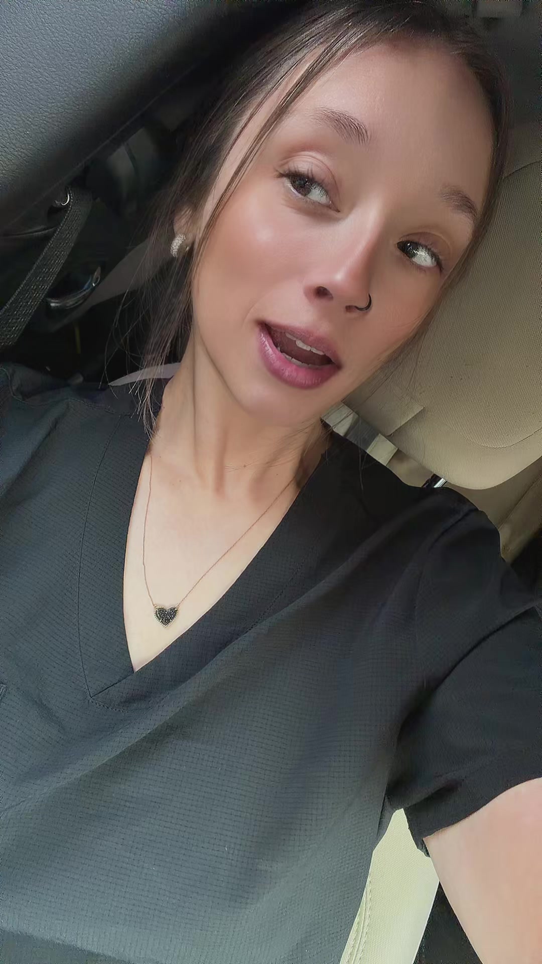 @S A M A N T H A 🖤